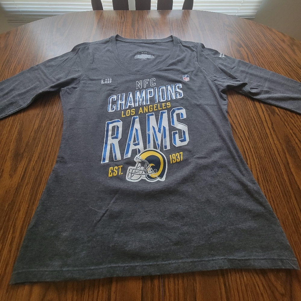 Los Angeles Rams Long Sleeve Shirt. M
